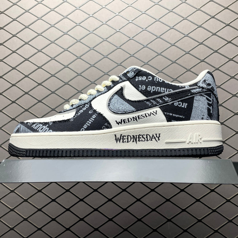 NIKE AIR FORCE 1
