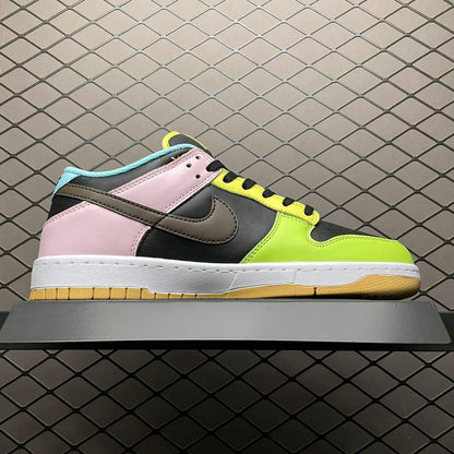 NIKE DUNK LOW