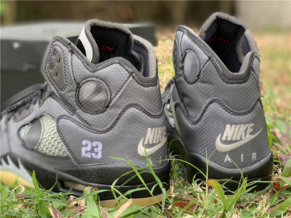 AIR JORDAN 5
