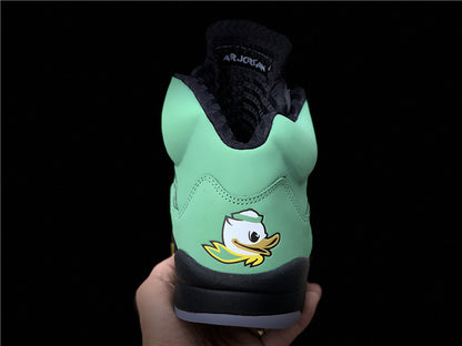 AIR JORDAN 5
