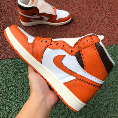 NIKE AIR JORDAN 1