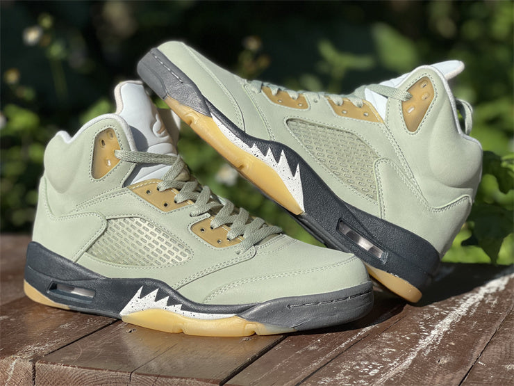 AIR JORDAN 5