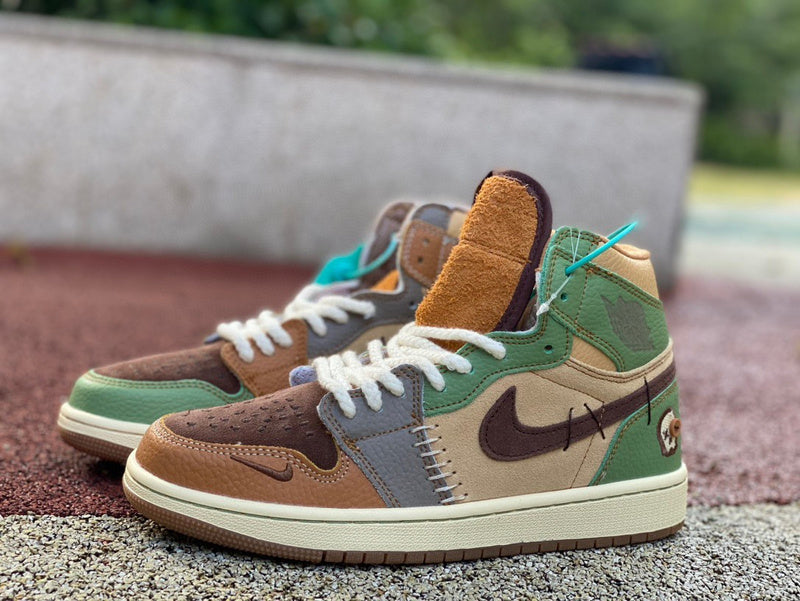 NIKE AIR JORDAN 1