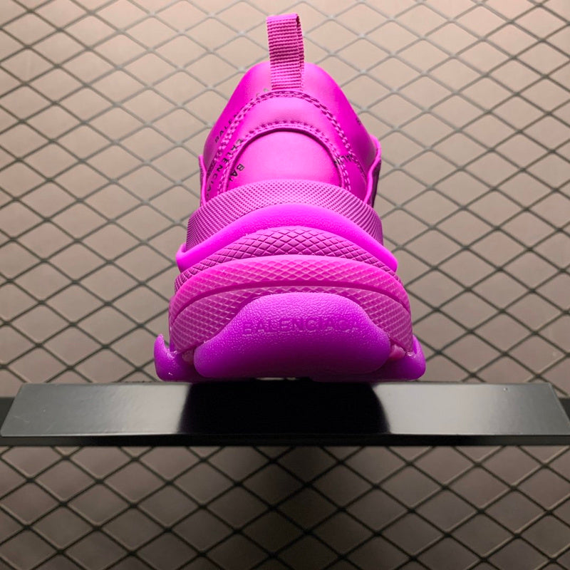 BALENCIAGA