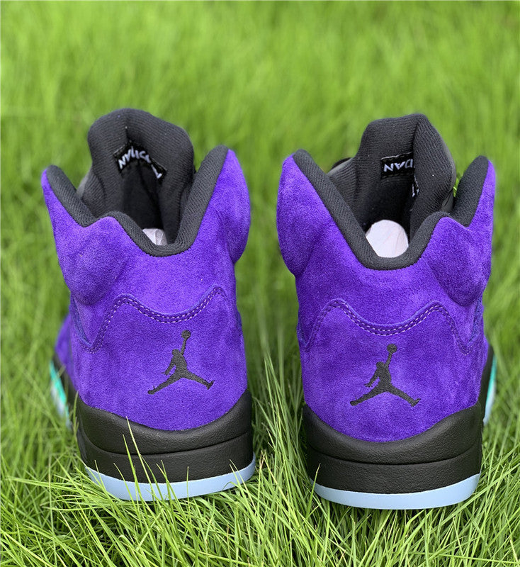 AIR JORDAN 5