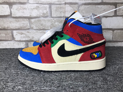 NIKE AIR JORDAN 1