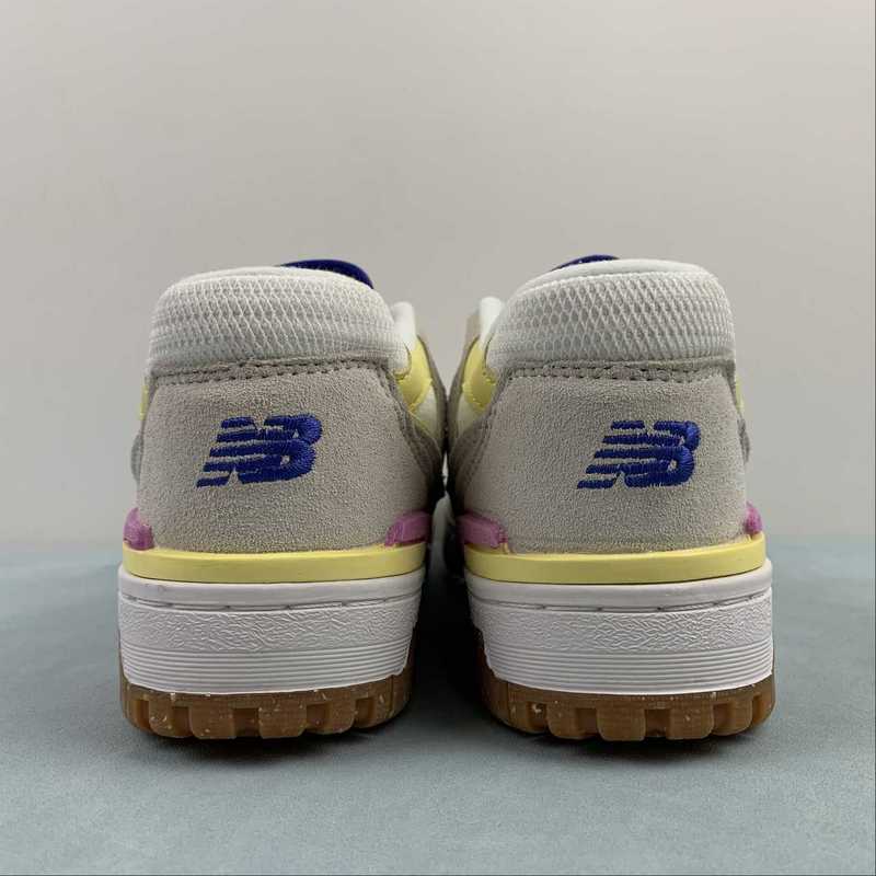 NEW BALANCE 550