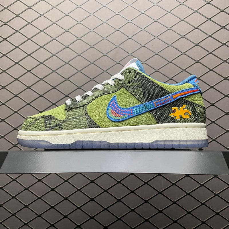 NIKE DUNK LOW