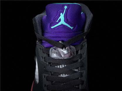 AIR JORDAN 5