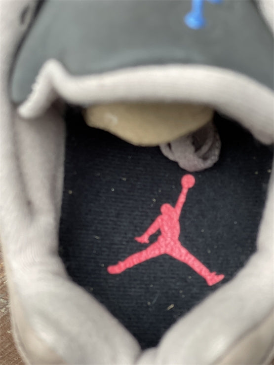 AIR JORDAN 5
