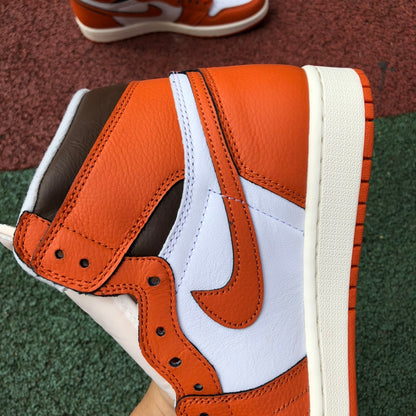 NIKE AIR JORDAN 1