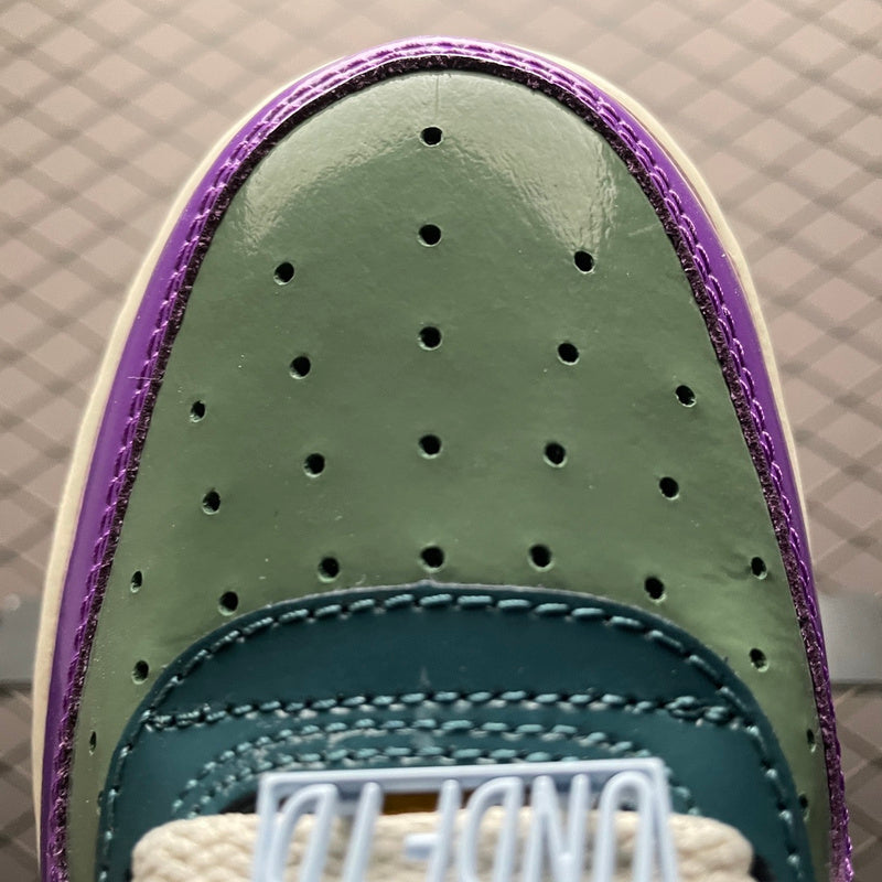 NIKE AIR FORCE 1