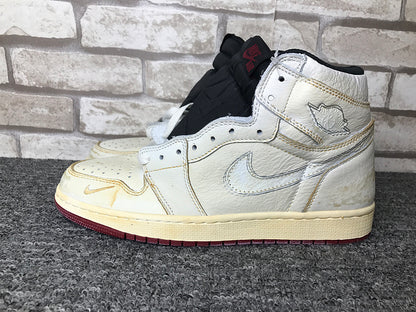 NIKE AIR JORDAN 1