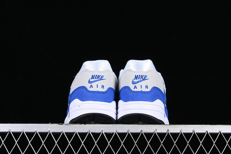NIKE AIR MAX 1