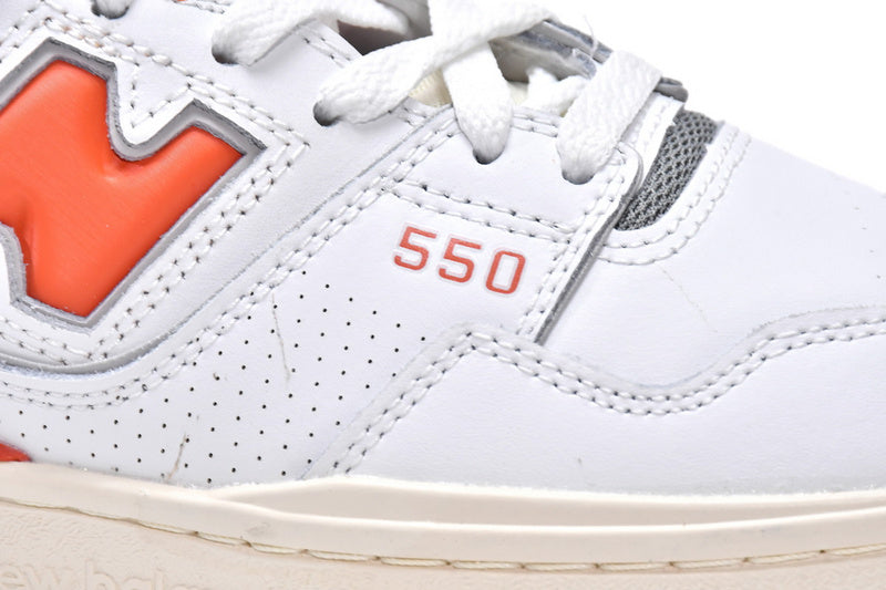 NEW BALANCE 550