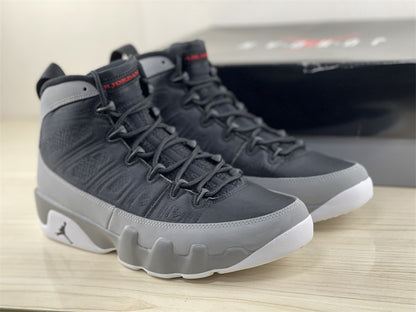 AIR JORDAN 9