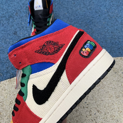 NIKE AIR JORDAN 1