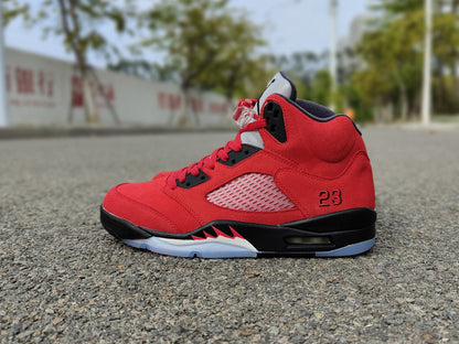 AIR JORDAN 5
