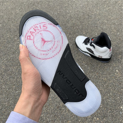 AIR JORDAN 5