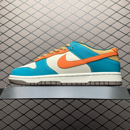 NIKE DUNK LOW