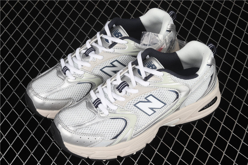 NEW BALANCE 530