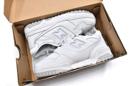 NEW BALANCE 550