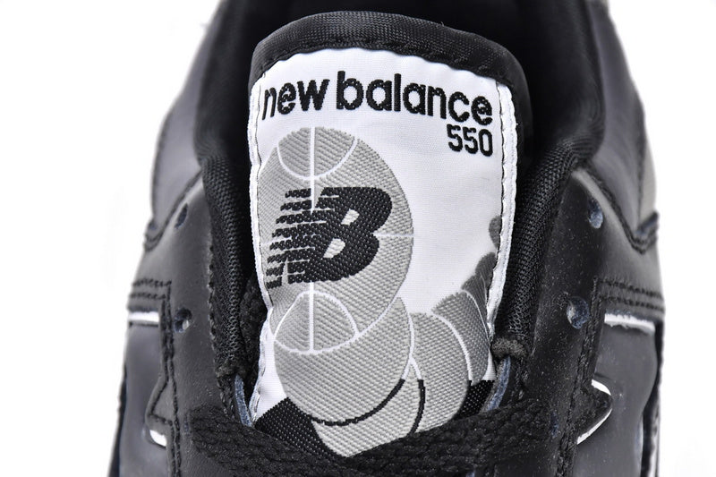 NEW BALANCE 550