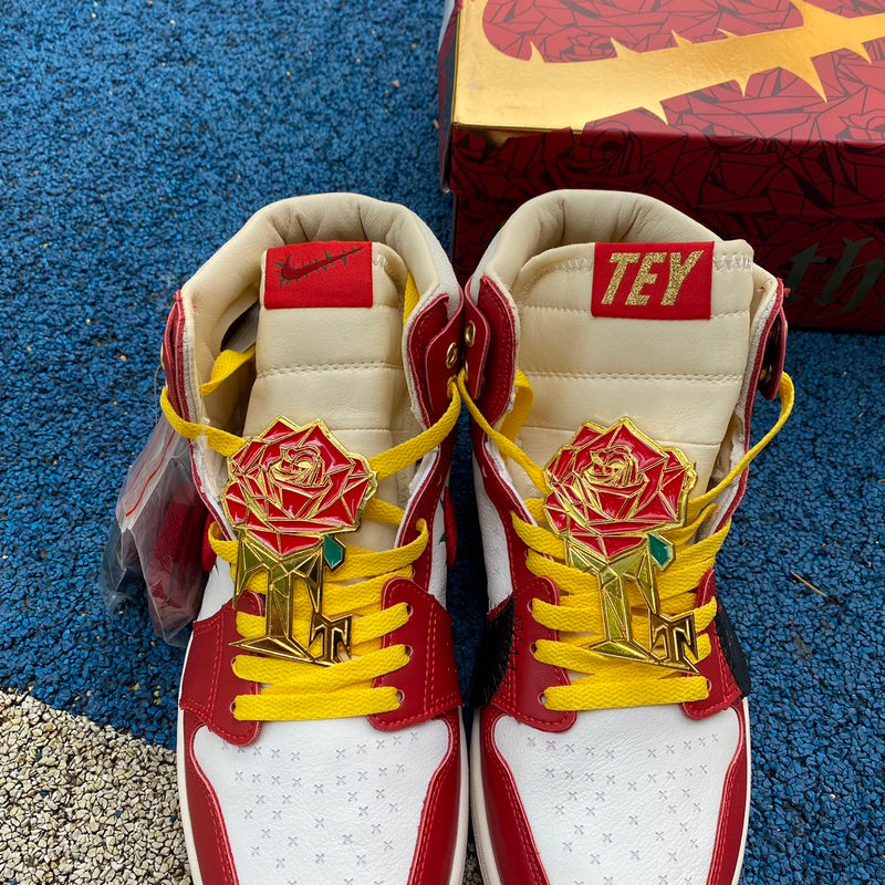 NIKE AIR JORDAN 1