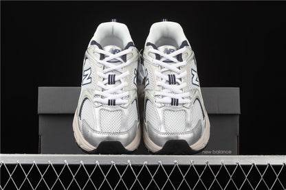 NEW BALANCE 530