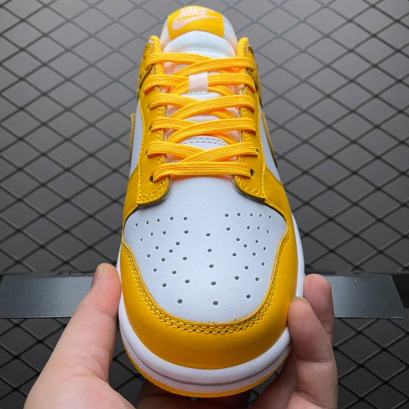 NIKE DUNK LOW