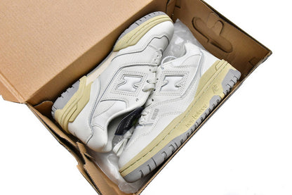 NEW BALANCE 550