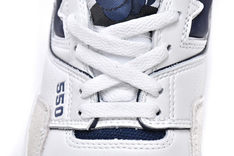 NEW BALANCE 550