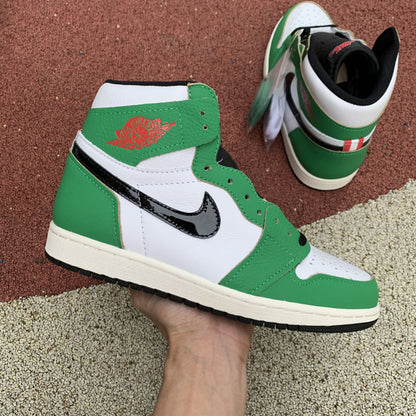 NIKE AIR JORDAN 1