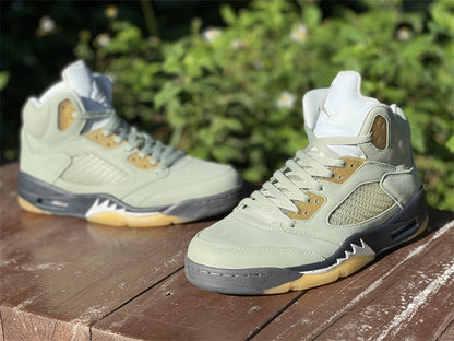 AIR JORDAN 5