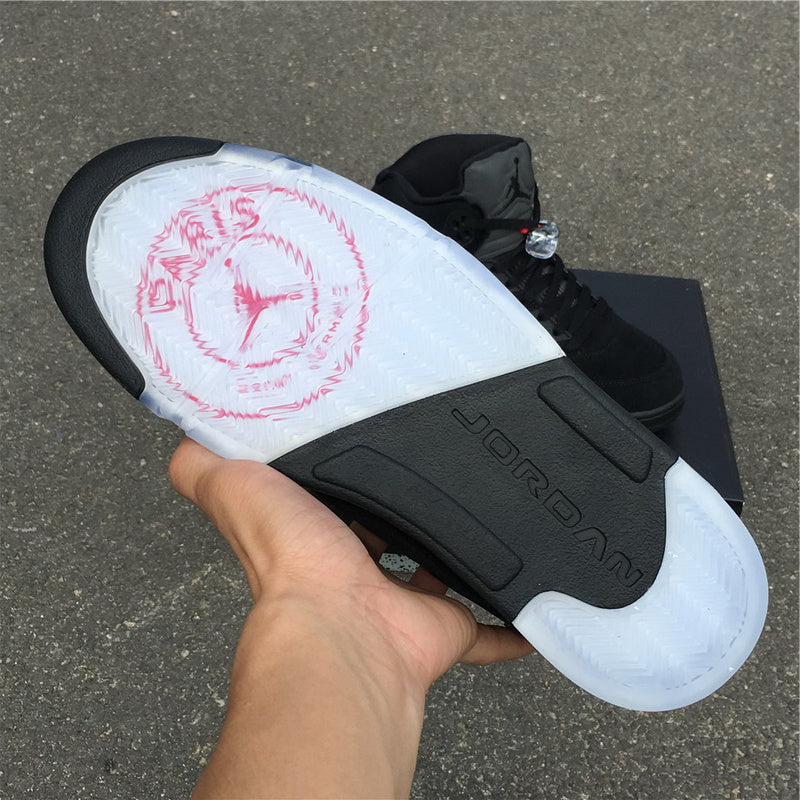 AIR JORDAN 5