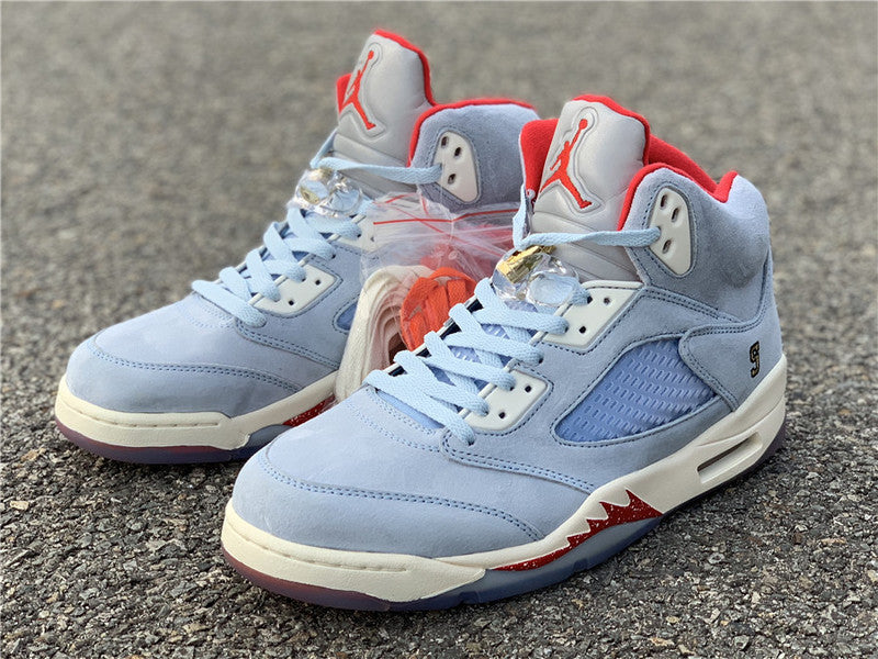 AIR JORDAN 5