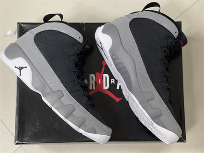 AIR JORDAN 9