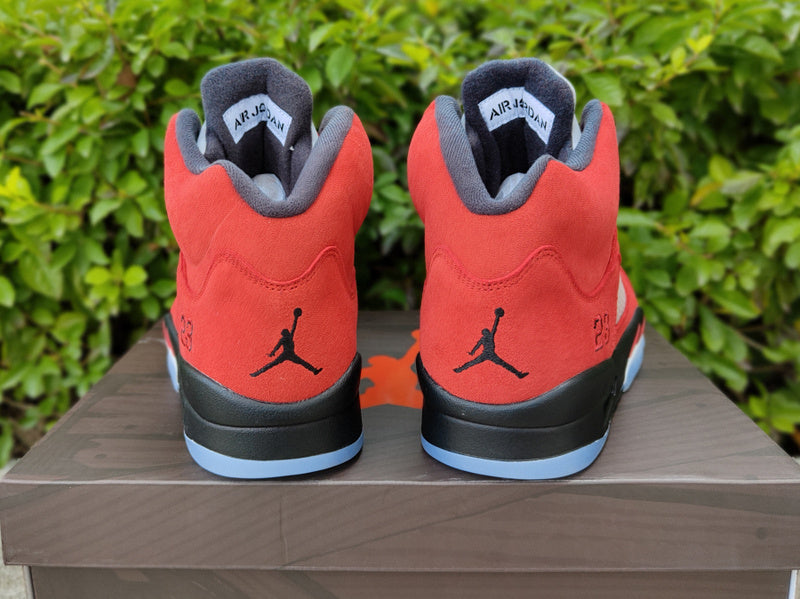 AIR JORDAN 5
