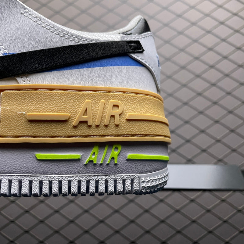 NIKE AIR FORCE 1