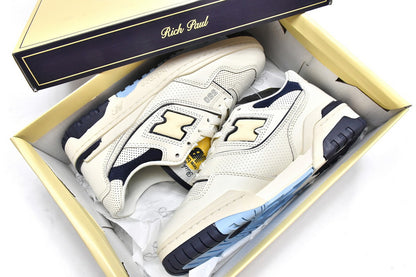 NEW BALANCE 550
