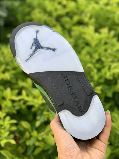 AIR JORDAN 5