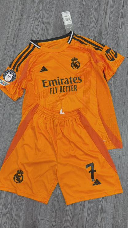 CONJUNTO  R.MADRID NIÑO